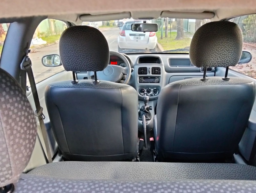 Renault Clio 3 puertas pack — foto 3